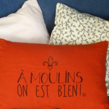 Studio Moderne Avec Jolie Vue Moulins  Eksteriør billede